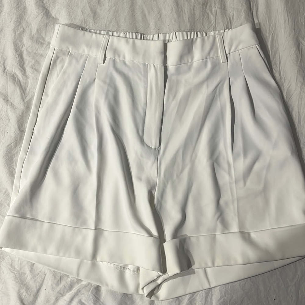 Rachel Zoe white cuffed shorts.